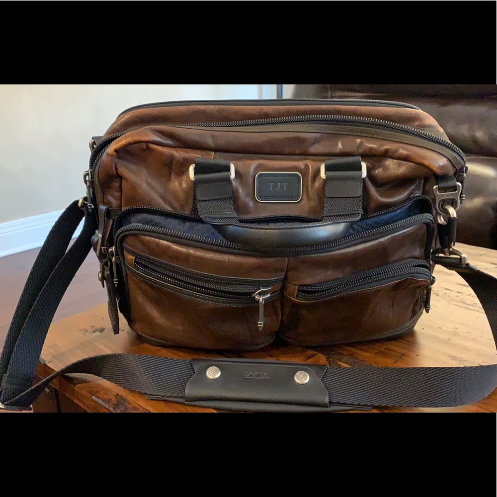 TUMI commuter brief laptop bag